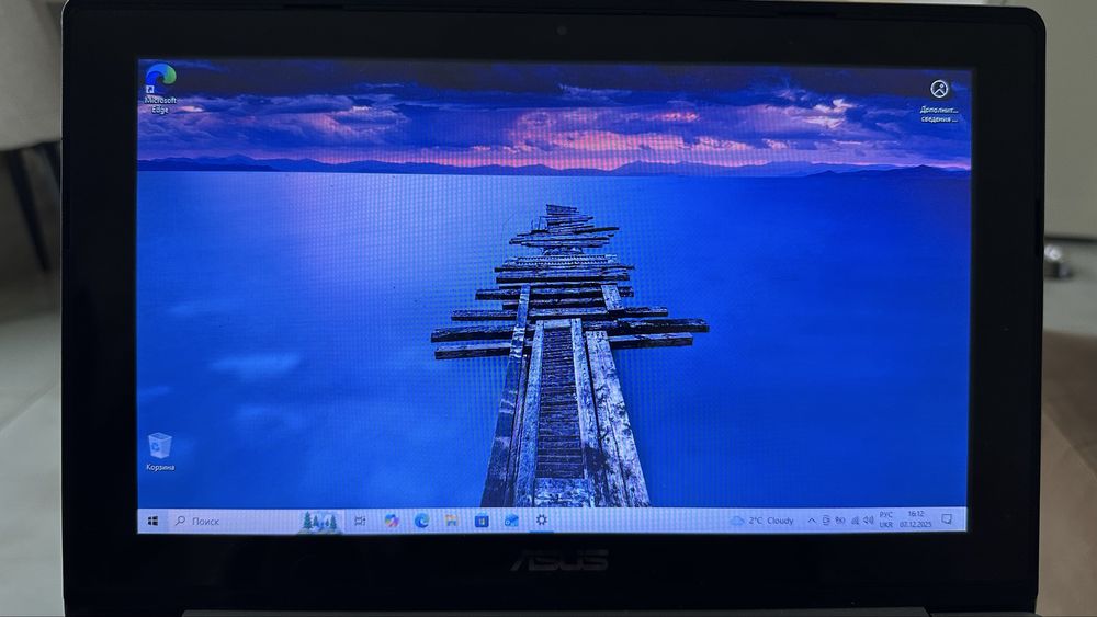 Ноутбук Asus x202e i3 500GB