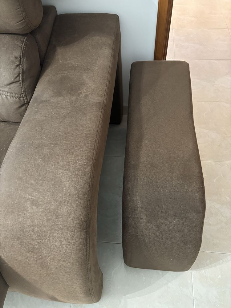 Sofa castanho da OKsofas (Excelente estado)