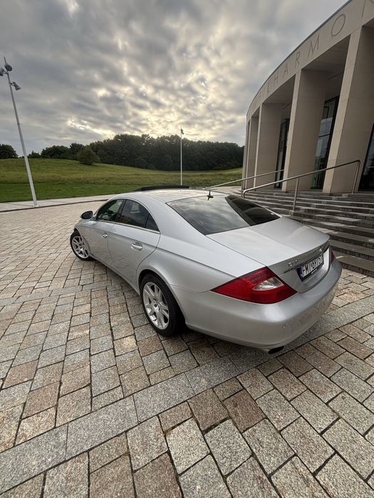 Mercedes Benz CLS