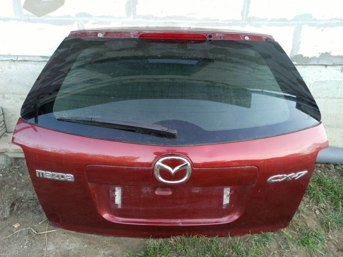 Кришка багажника Mazda CX7