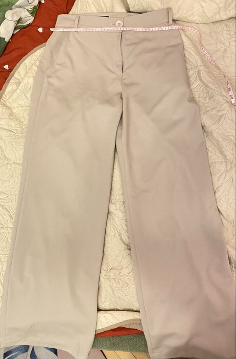 Жіночі класичні брюки палаццо Braska світлого-бежевого кольору, S-M