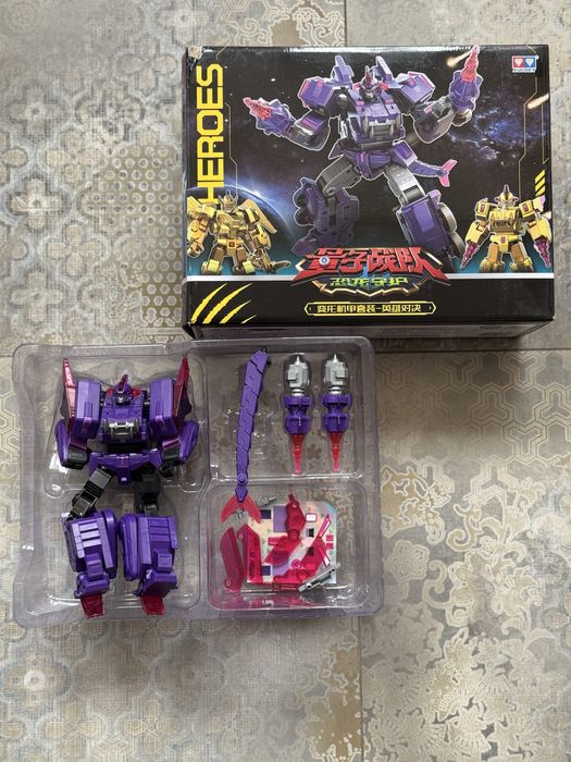 Дитяча играшка,робот-трансформер