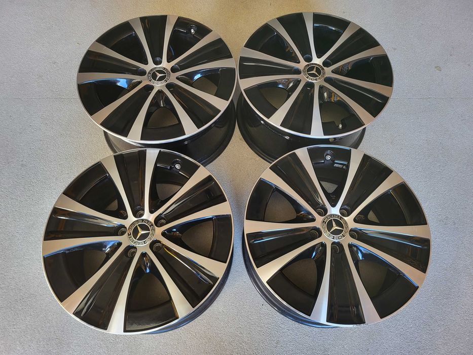 [581] Felgi aluminiowe Oryginał MERCEDES 18 Cali 5x112 Klasa E 2szerok