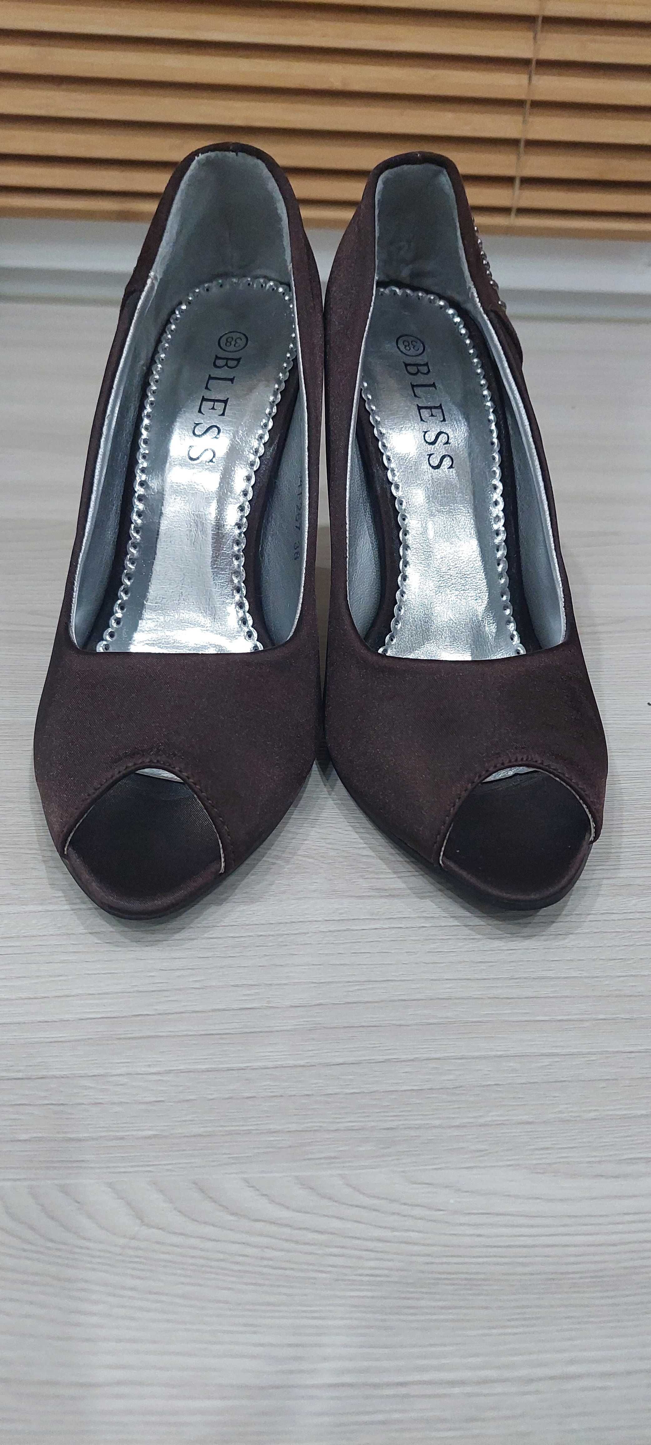 Buty damskie rozmiar 38