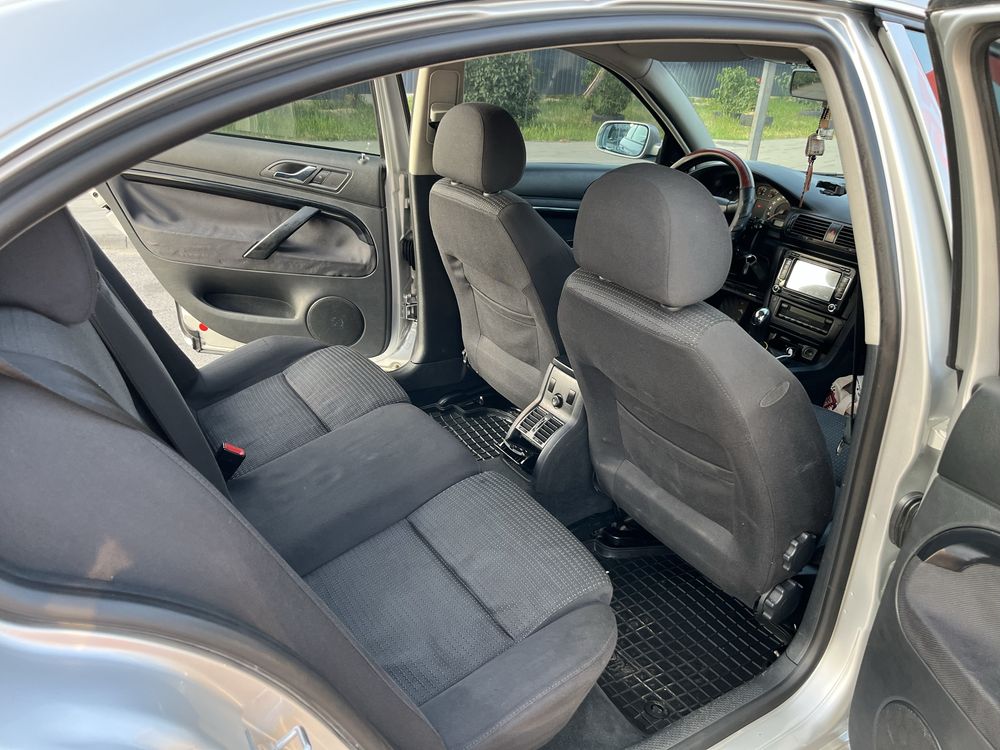 Skoda Superb 2005 (1.8 T)