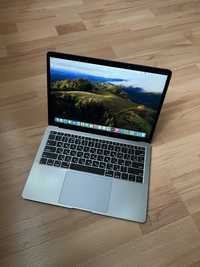 MacBook Air 13 2018 8/256