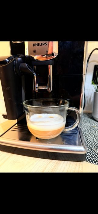 Ekspres ciśnieniowy Philips LatteGo EP5330