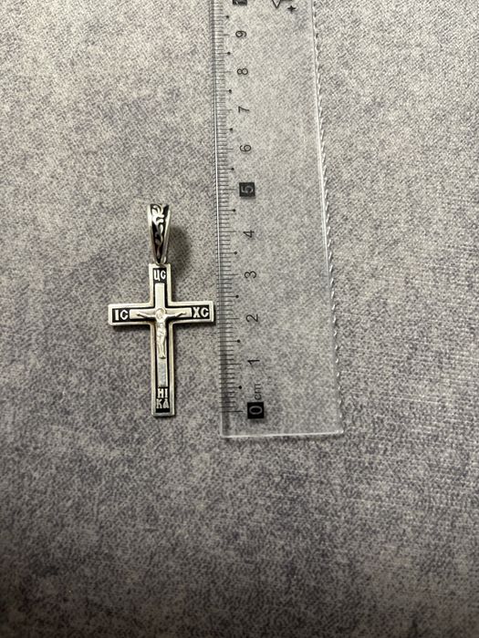 Продам срібний хрестик