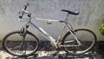 Bicicleta masculina BTT