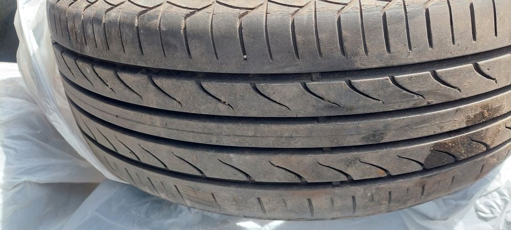 Продам резину на 16