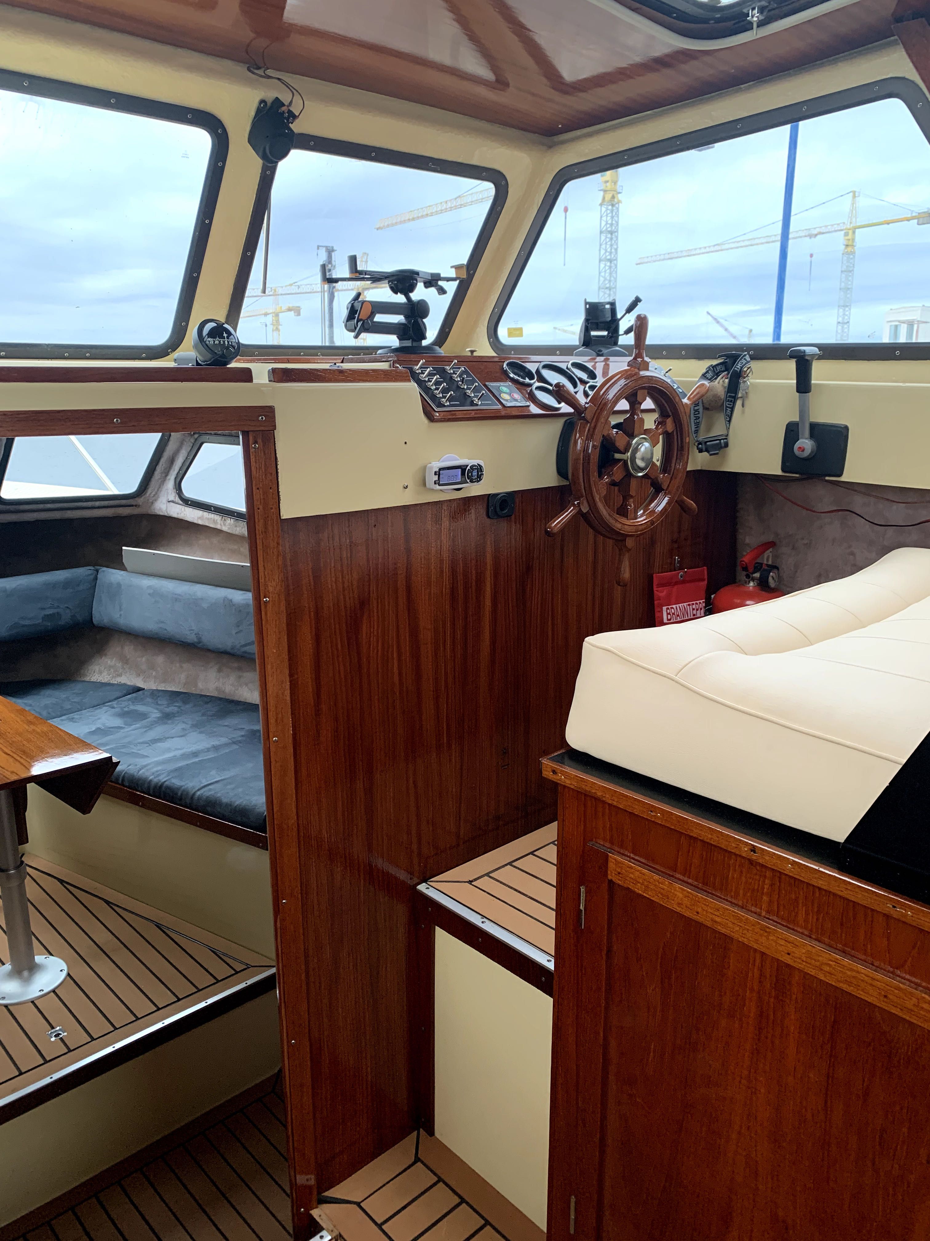 Pilne!!! Łódź motorowa, houseboat Comet 26 z przyczepą