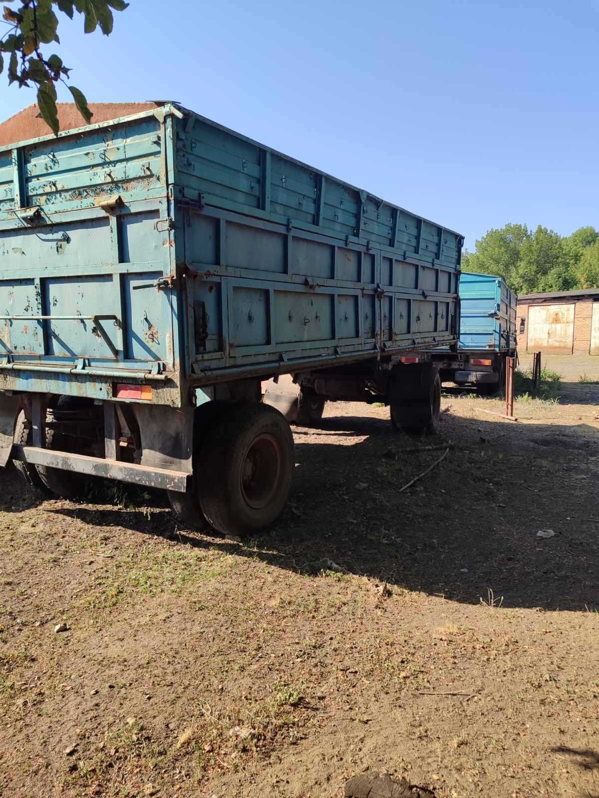 Камаз 5320 з причепом