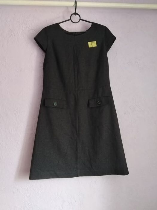 Сукні розміру Sчка