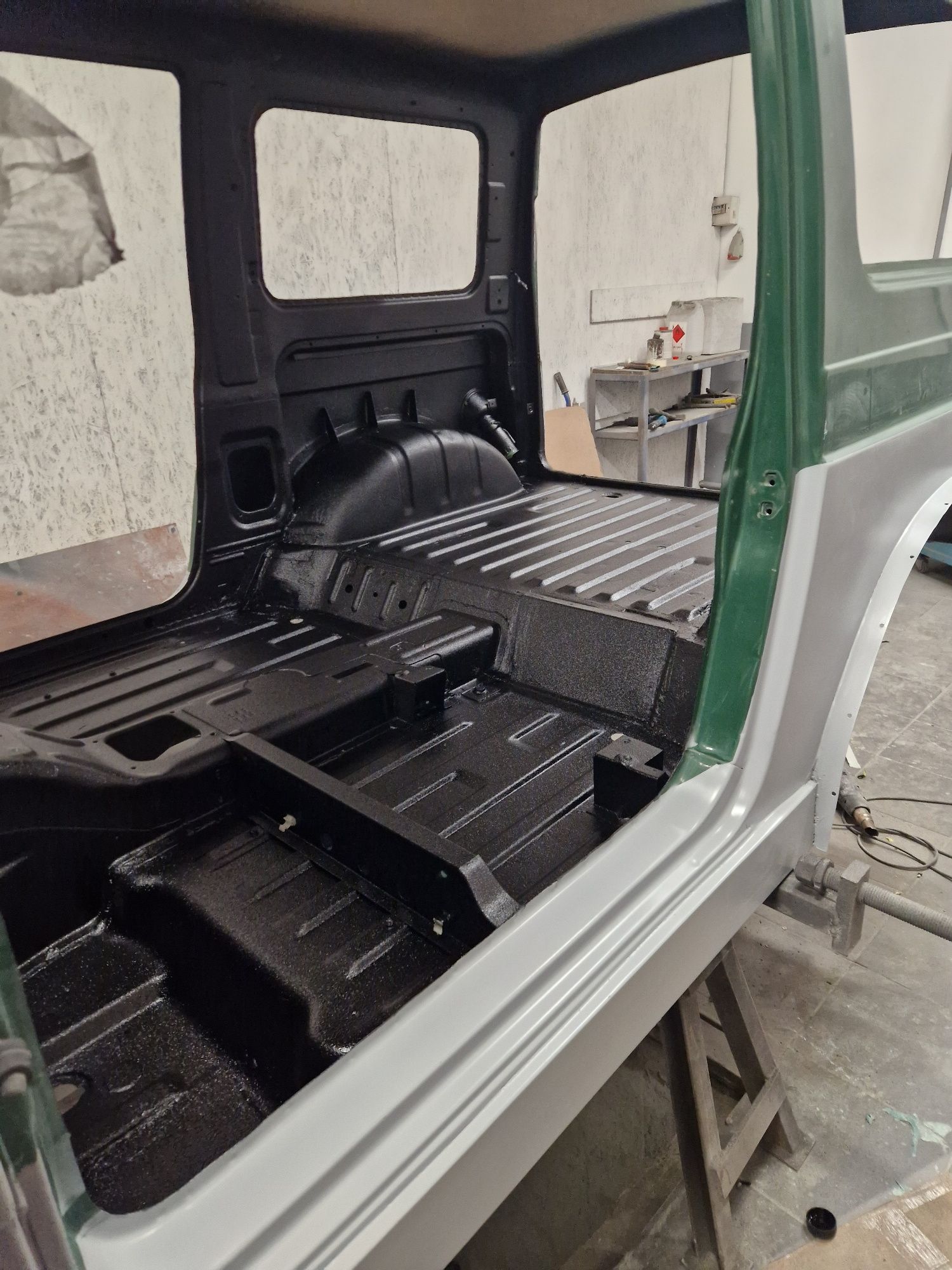 Suzuki samurai 1.3 po renowacji ,w częściach.