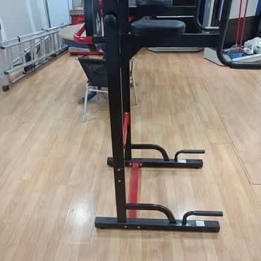 Maquina multifunções para musculação