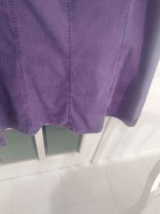 Linda saia lilás linha A