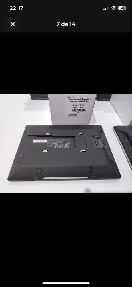 Conjunto de tablets e suportes audi para bancos
