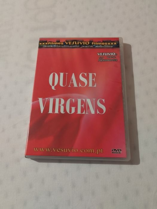 Filmes pornográficos em CD