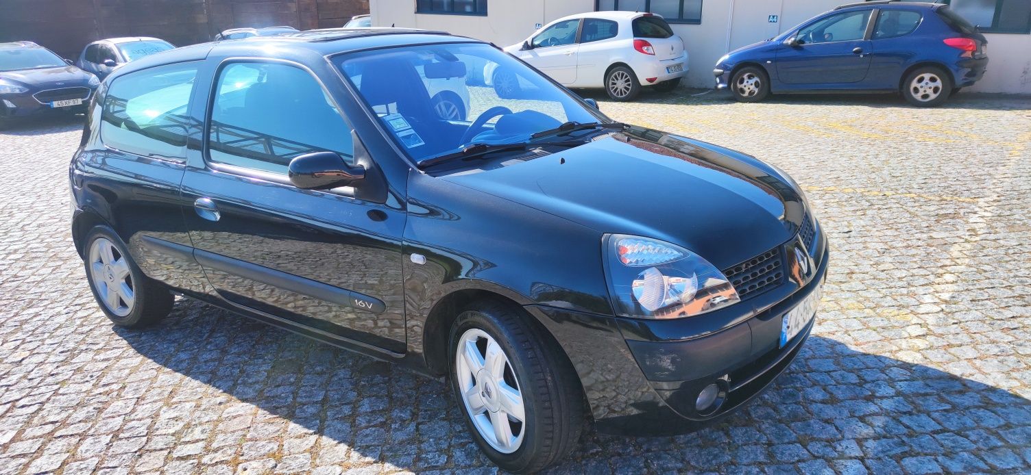 Renault Clio 2 Billabong