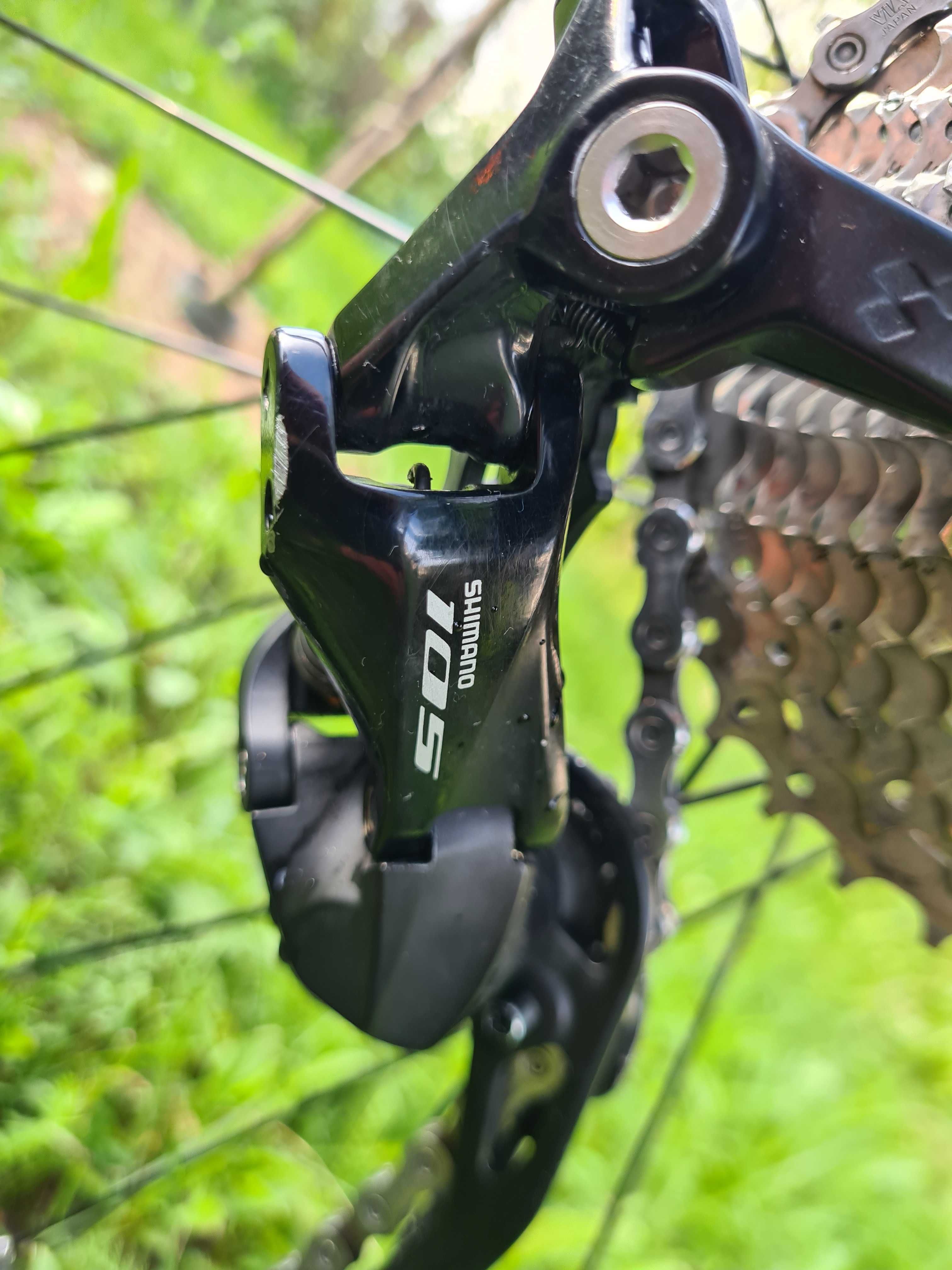 Gravel Cube Cross Race Pro r.56 – Shimano 105, hydro, karbon widelec