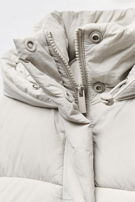 Вкорочена куртка пуфер zara з капюшоном пуховик