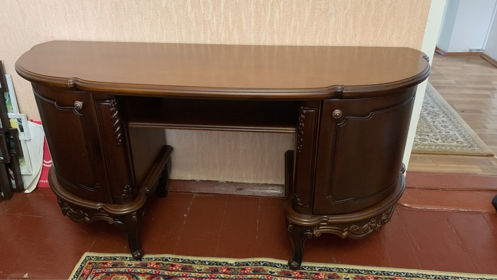 Спальня з ясення та натуральноі шкіри