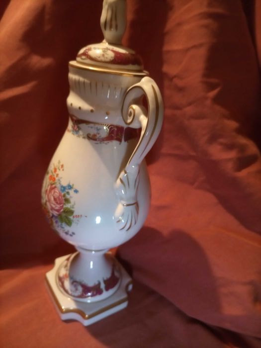 Jarra Artibus Portugal de porcelana antiga de coleção em bom estado