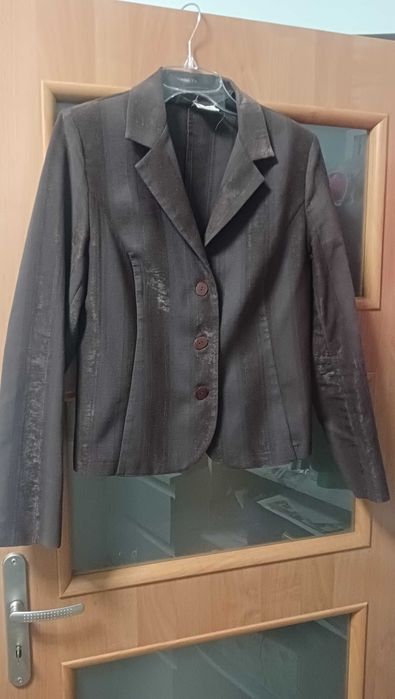 Żakiet damski krótki brązowy rozm. 40/L