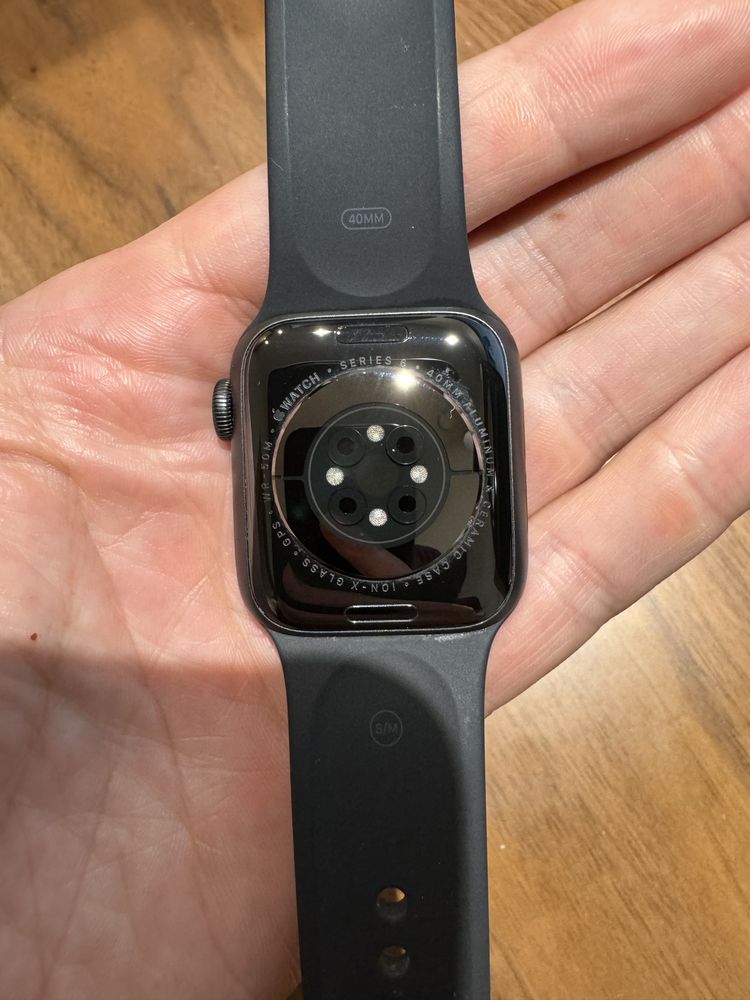 Apple watch 6 40mm c/ novo c/ caixa