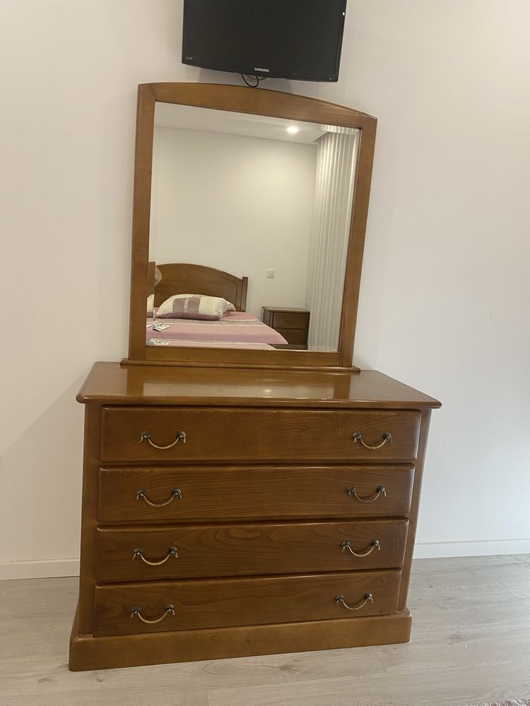Vendo mobilia quarto
