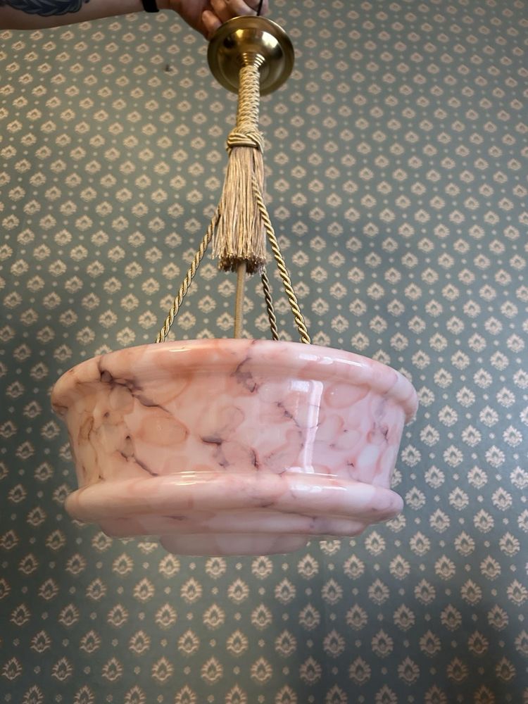 Stara lampa wisząca żyrandol ampla art deco różowa antyk marmurek