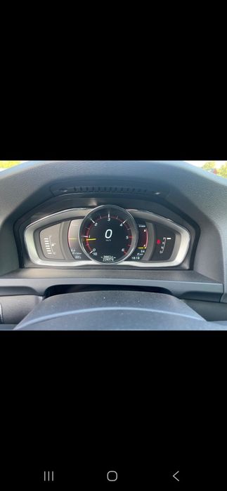 V60  plug in 288 KM  4x4   1 wlasciciel  super stan