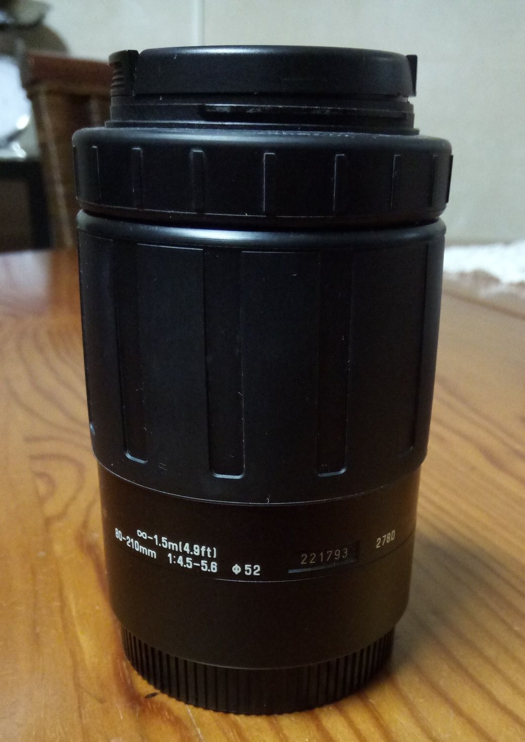 Objectiva Tamron 210-80