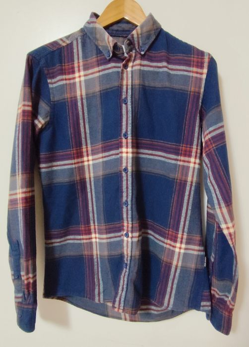 Lote de 4 camisas casual para Homem (Tam. S)