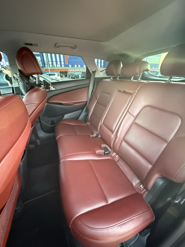 Hyundai Tucson TOP Panorama