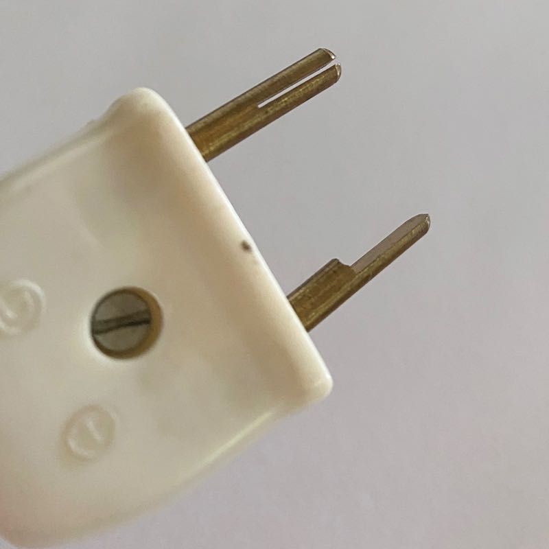 Mosiężna lampa biurkowa bankierka