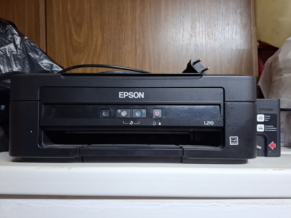 Продається принтер Epson L210 б/у