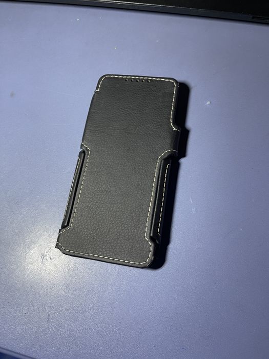 Продається чохол книга для motorola g32