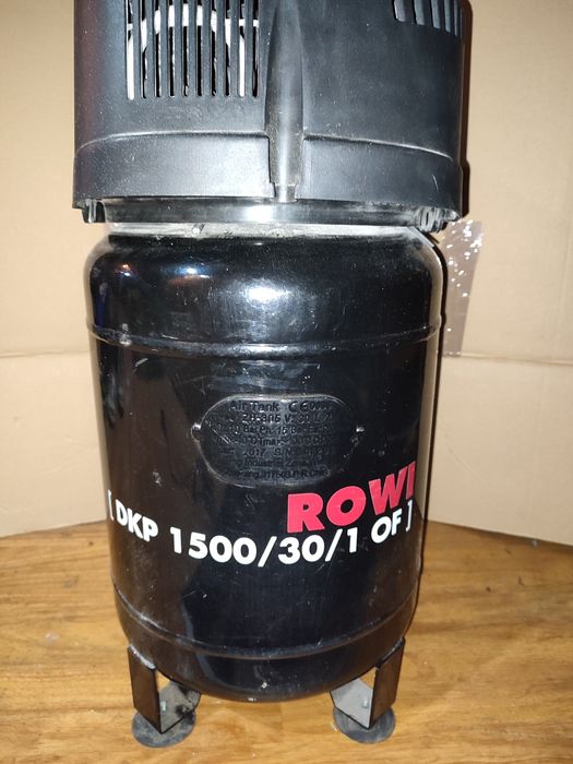 Kompresor stojący bezolejowy Rowi 30litrow