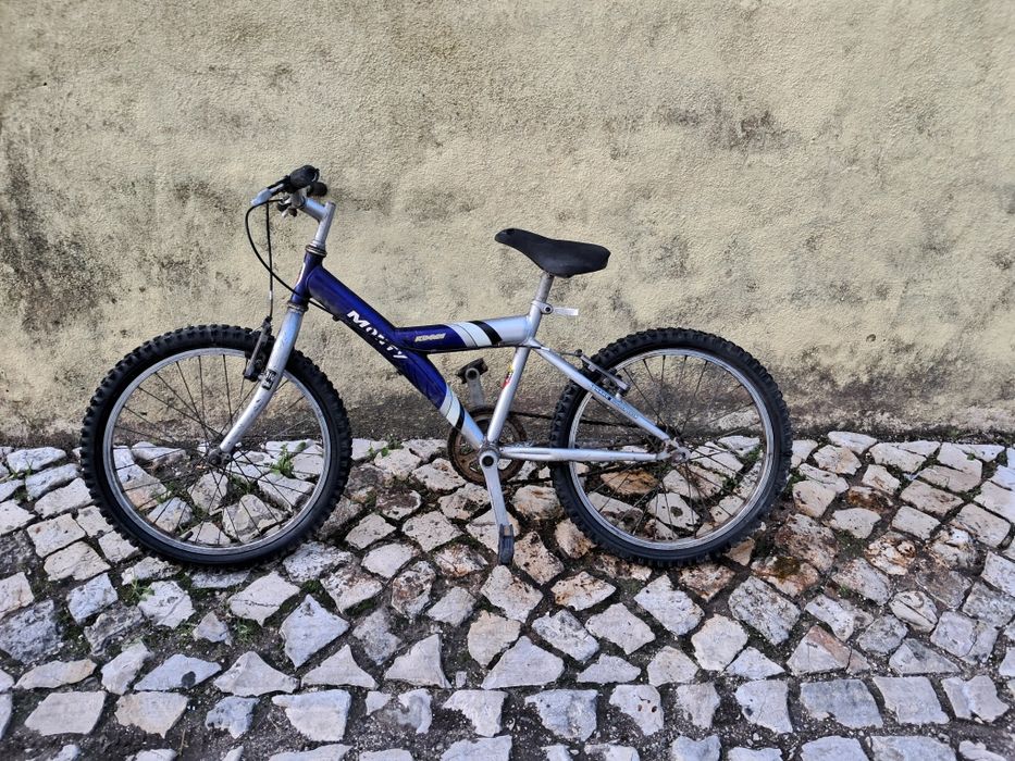 Bicicleta infantil Move Sport — em bom estado