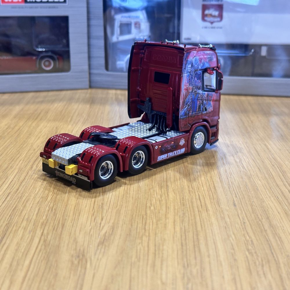 Model 1:50 WSI Scania S Highline 6x2