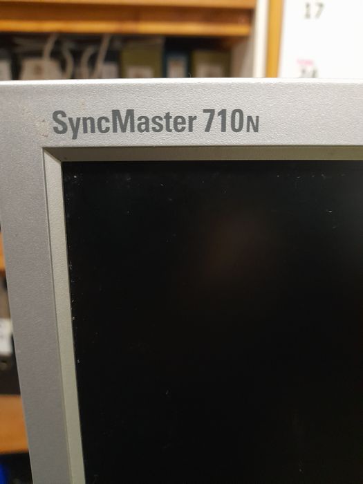 Monitor Samsung em bom estado