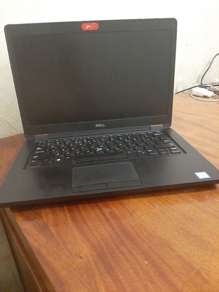 Нотбук Dell Latitude 5480