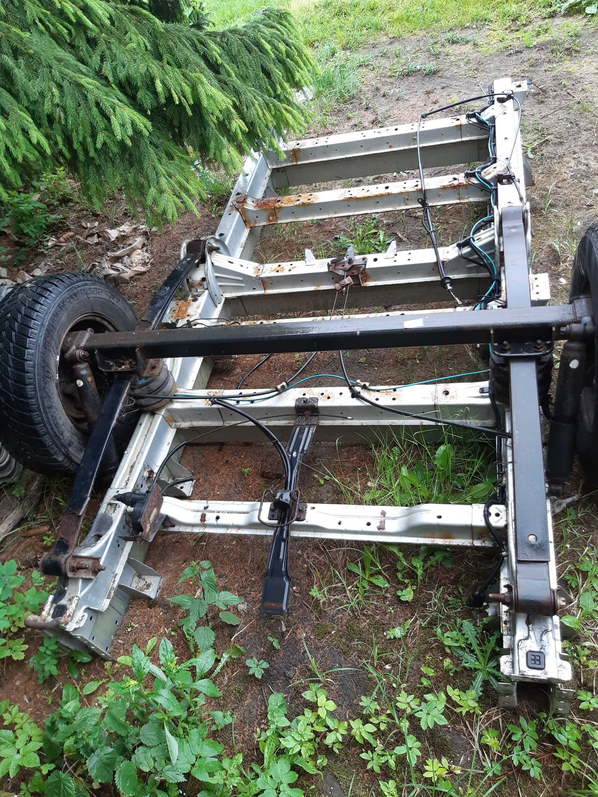 Ducato III 3.0 JTD HDI Tylna belka os resory kabina sypialna rama