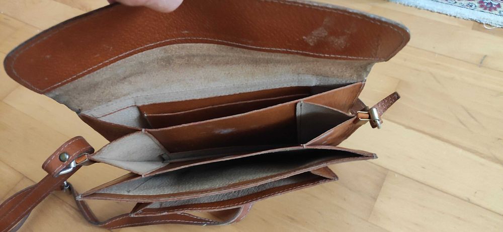 Listonoszka ze skóry naturalnej