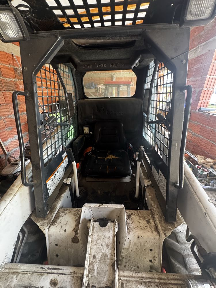 Bobcat 553