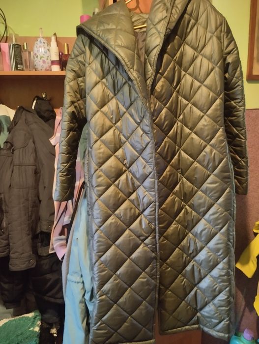 Продам пальто стьогане осіннє  можна на теплу зиму.