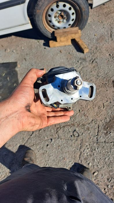 Трамблер зажигание тойота королла карина авенсис corolla carina avensi