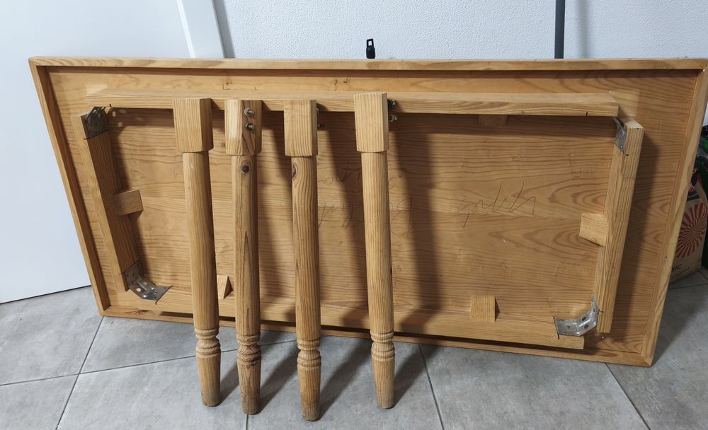 Mesa em pinho natural 155cm x 78cm