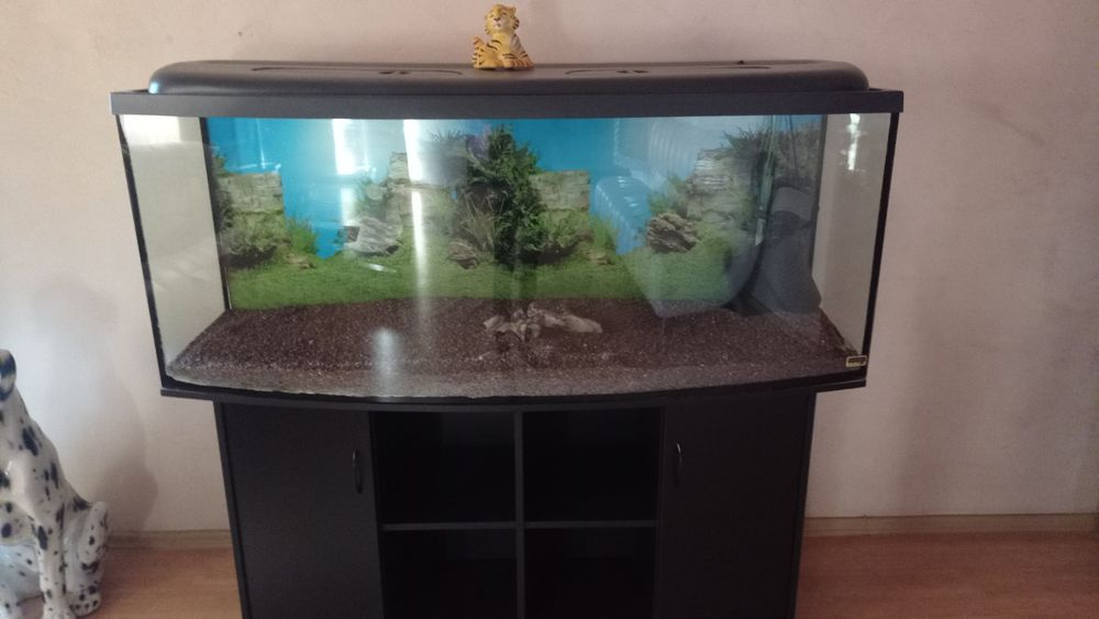Продам акваріум з тумбою